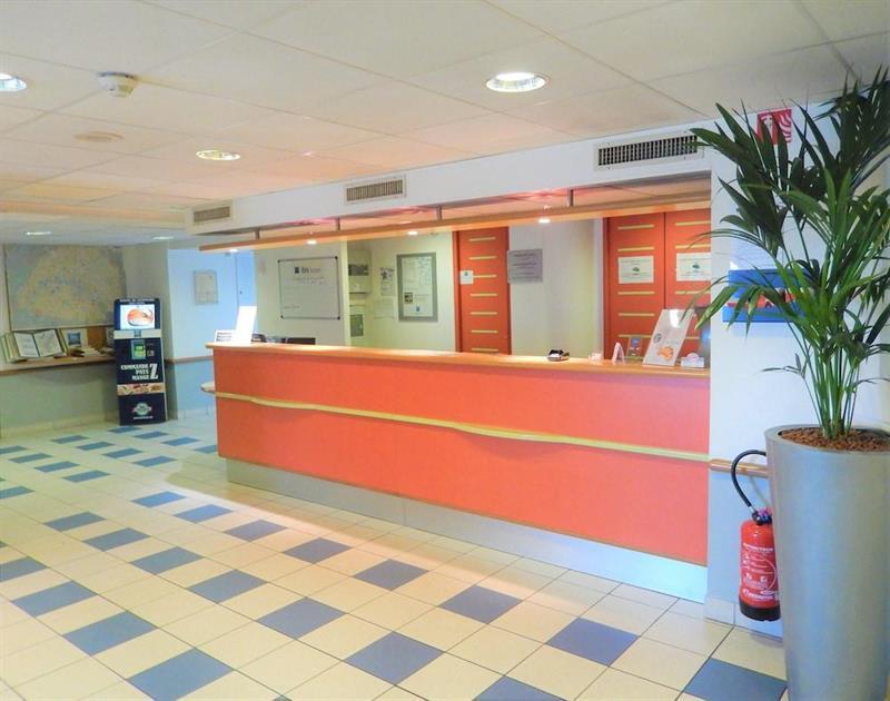 Ibis Budget Paris Porte D'Italie Ouest Le Kremlin-Bicetre Exterior photo